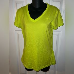💜 Ladies Nike Dri-Fit Top